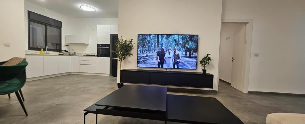 Stunning And Spacious In Kiryat Ata Qiryat Ata 外观 照片